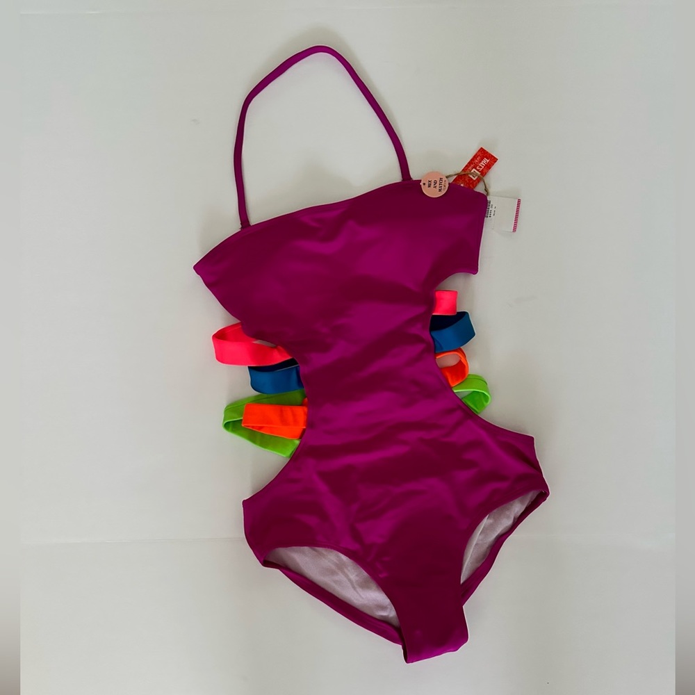 That’s It! Women’s Swimsuit size S New